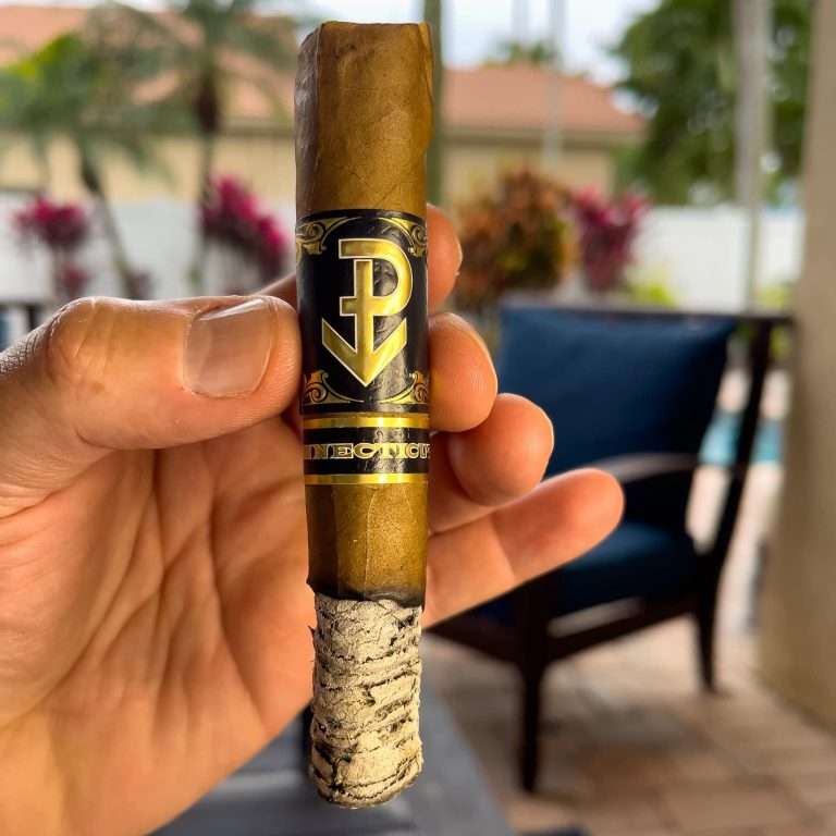 POWSTANIE CONNECTICUT ROBUSTO
