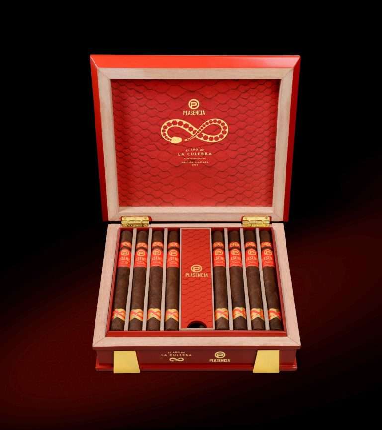 PLASENCIA CIGARS UNVEILS EL AÑO DE LA CULEBRA – TRIBUTE TO THE YEAR OF THE SNAKE